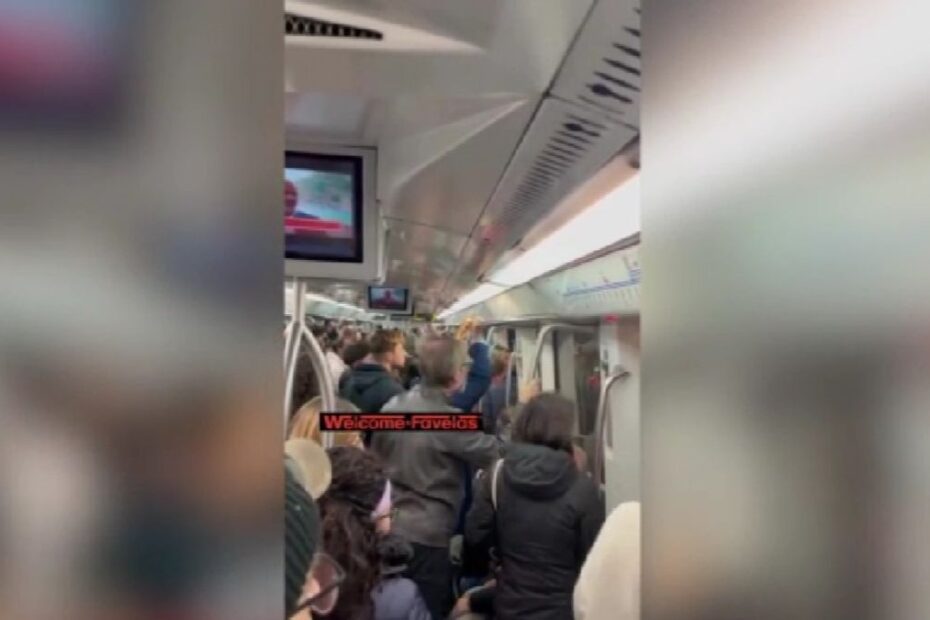 borseggiatrice linciaggio metropolitana Roma
