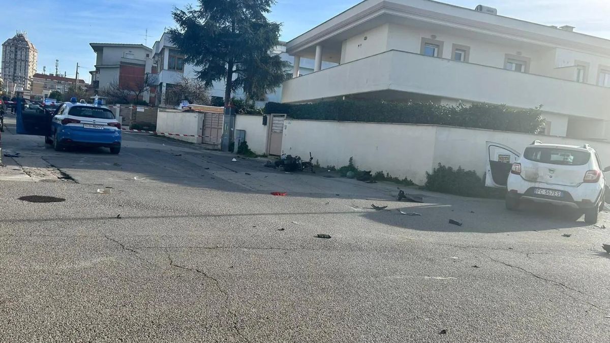 nettuno scappa polizia