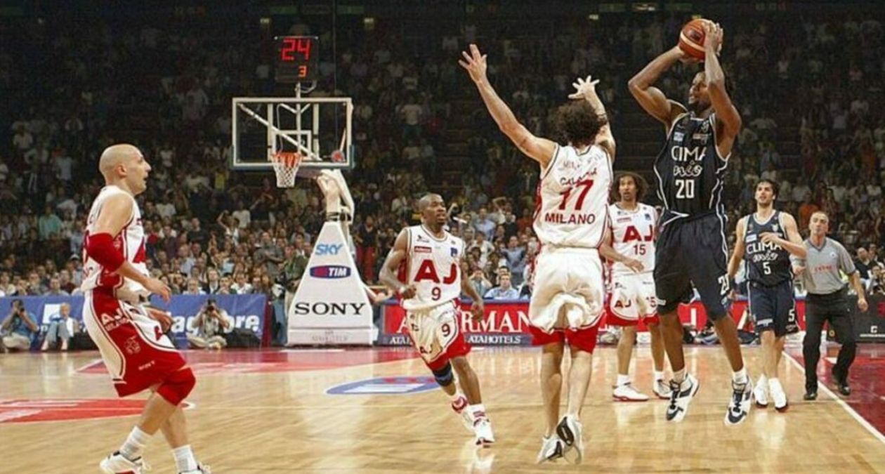 Basket, Ruben Douglas muore a 44 anni: aveva regalato lo scudetto alla Fortitudo Bologna nel 2005