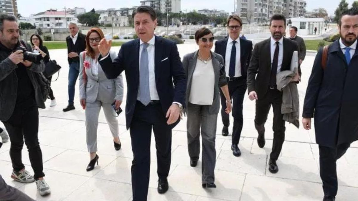 Puglia Conte M5S fuori