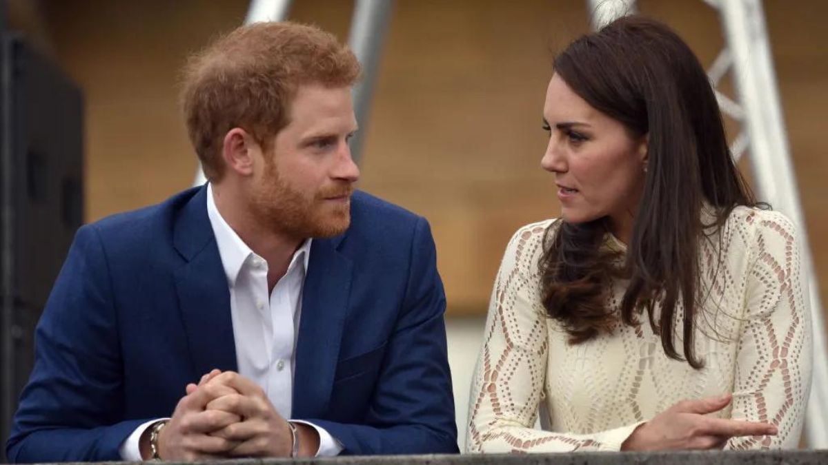 Kate e l’anniversario di nozze con William, il presentimento di Harry: “Mi si è rivoltato lo stomaco”