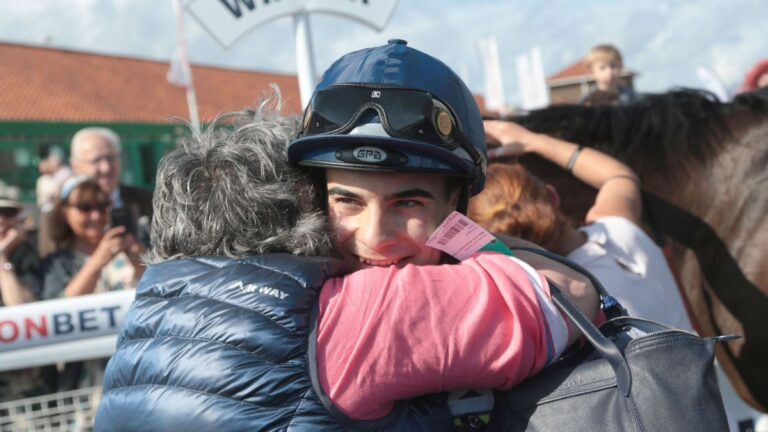 Stefano Cherchi è morto a 23 anni: il giovane fantino era in coma dopo ...