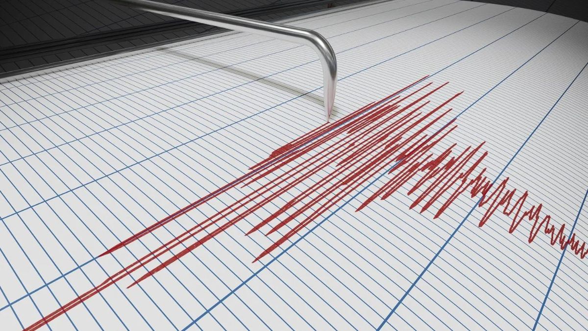 Lieve scossa di terremoto oggi alla Solfatara dei Campi Flegrei, avvertita dai residenti in zona alle 12.10