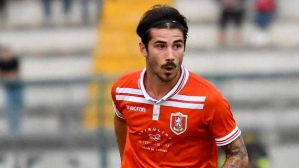 Mattia Giani morto in campo, il padre: “Non c’era medico, né defibrillatore”