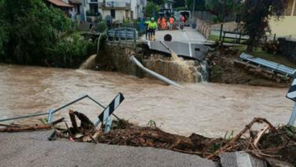 Maltempo Veneto, ingenti danni per allagamenti ed esondazione del fiume Muson: “Stato di emergenza”