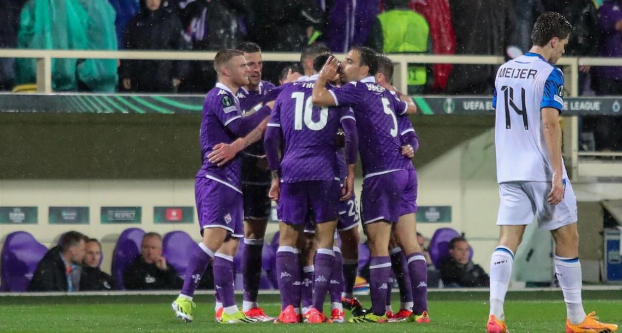 Fiorentina, la decide Nzola all’ultimo respiro: 3-2 al Bruges, Italiano vede la finale