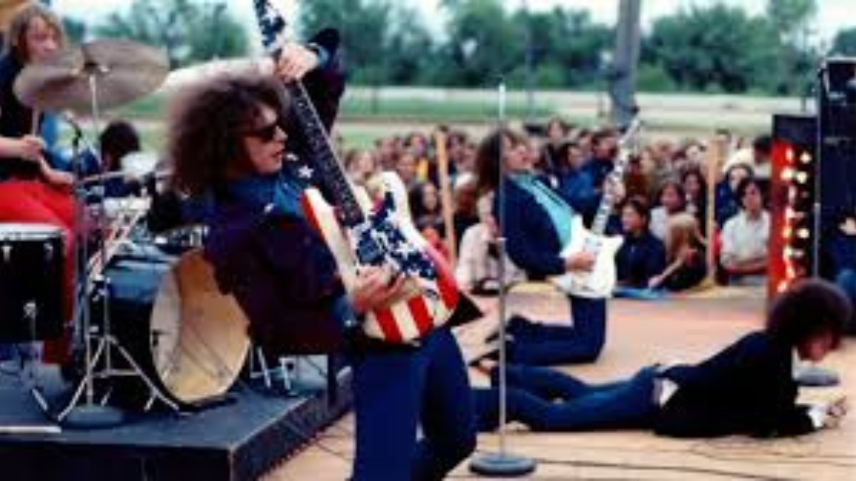 Musica in lutto, addio a Dennis Thompson, storico batterista degli MC5