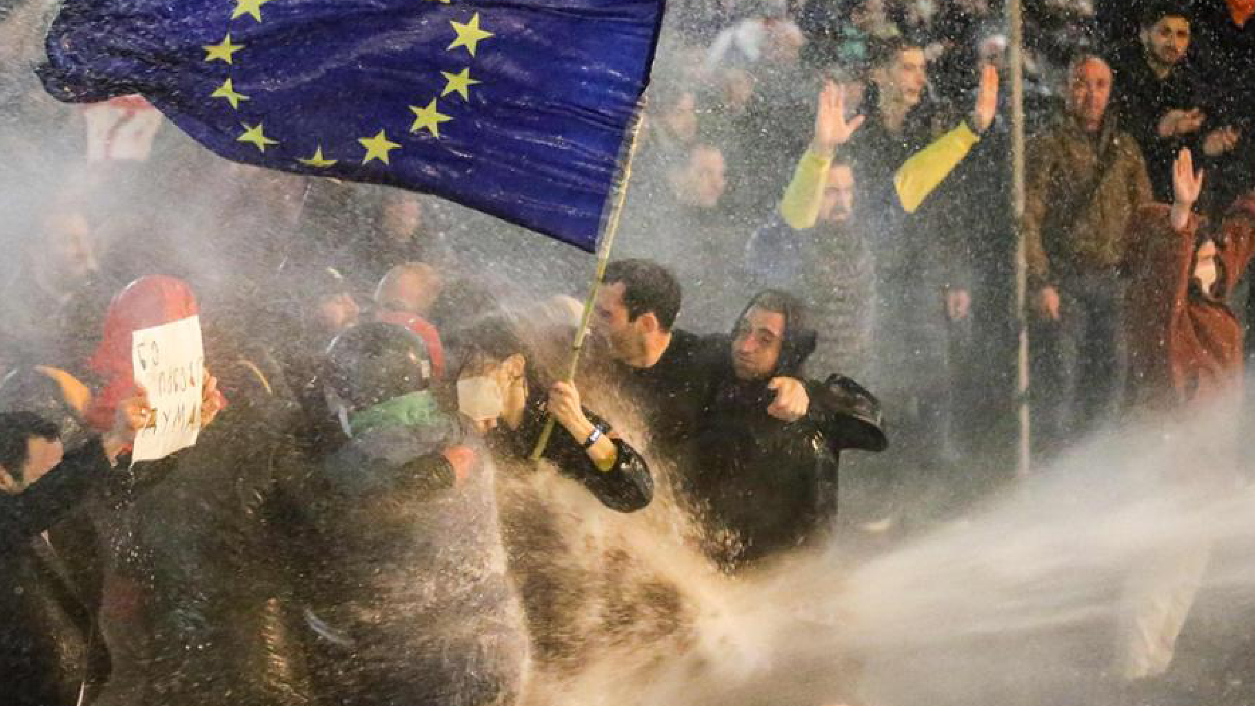 La gioventù georgiana chiama, l’Europa risponda: difendiamo i nostri valori