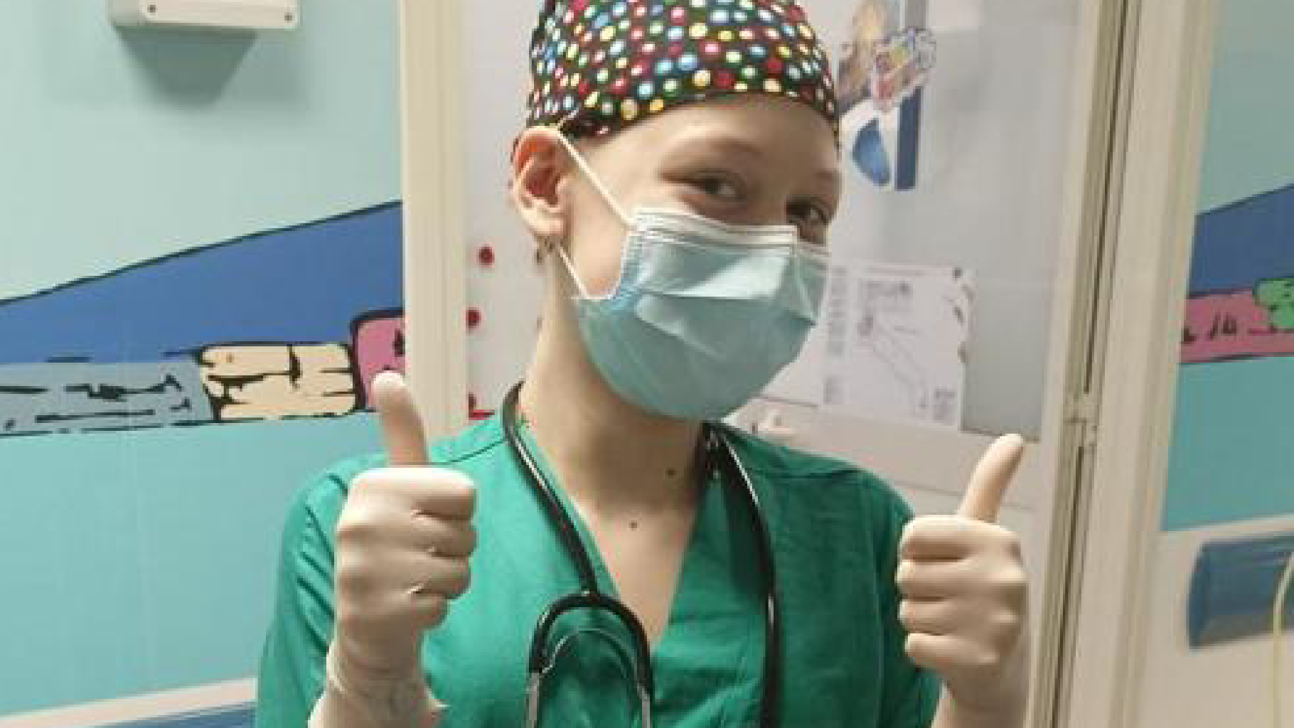 Asia, malata di tumore a 14 anni e insultata sul web. Interviene Mattarella: parole d’oro