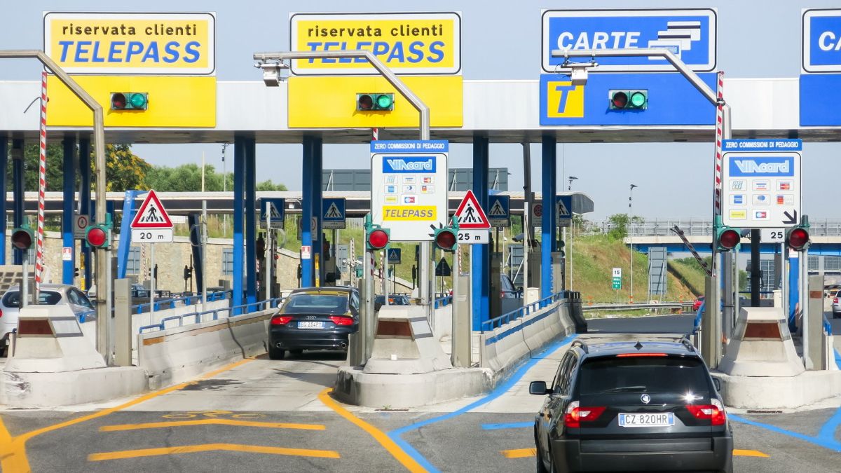 Telepass, UnipolMove e MooneyGo: confronto tra costi, dispositivi e targhe