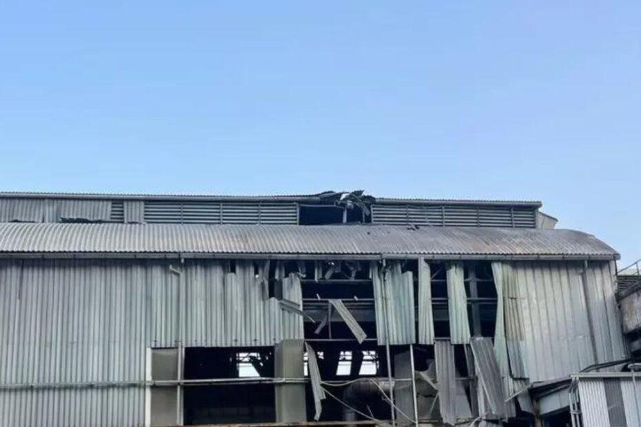 Bolzano esplosione fabbrica feriti