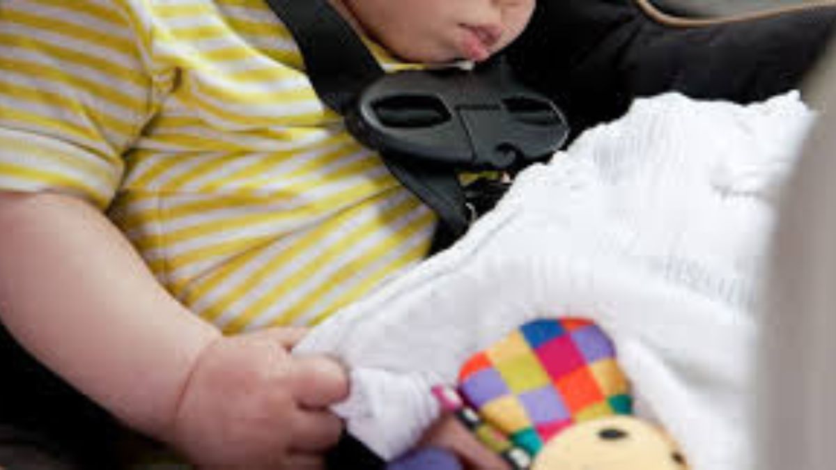 bambina morta auto caldo