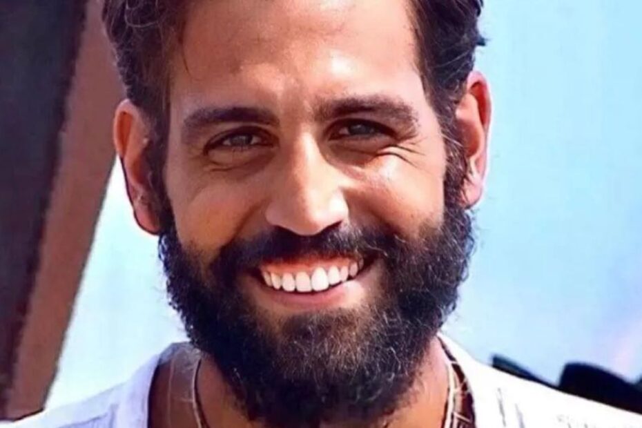 Isola Famosi Aras Senol