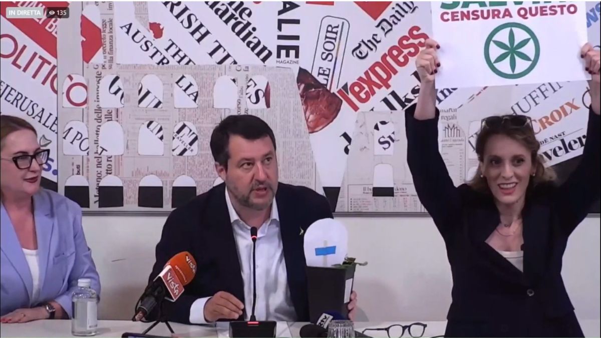 Salvini intervista interrotta cannabis