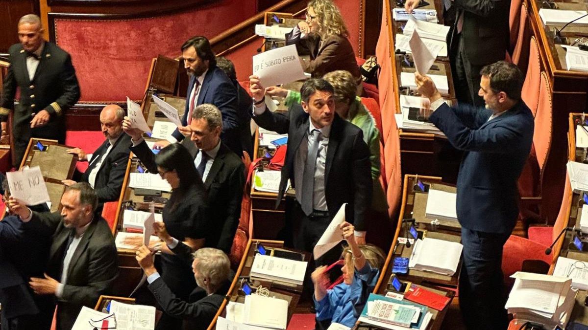 premierato Senato seduta sospesa