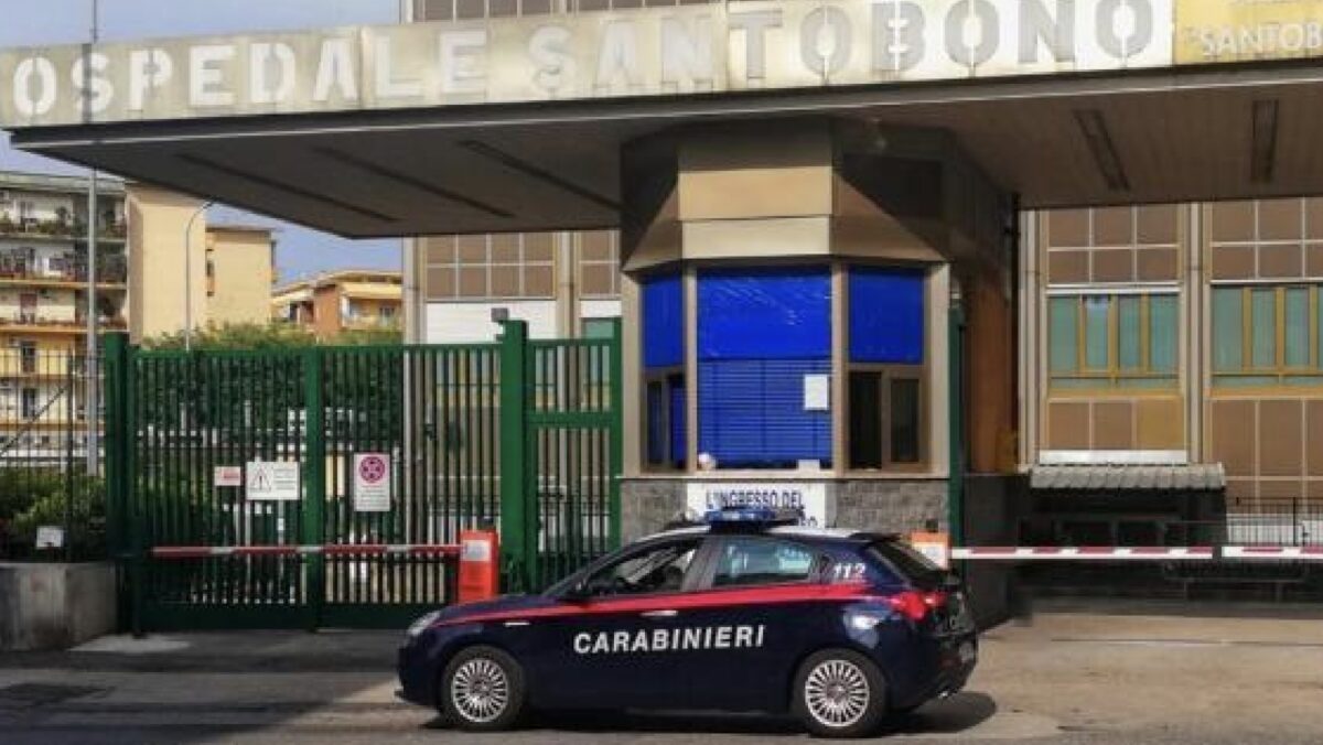 Avellino, bambino di un anno e mezzo ingoia i punti della spillatrice