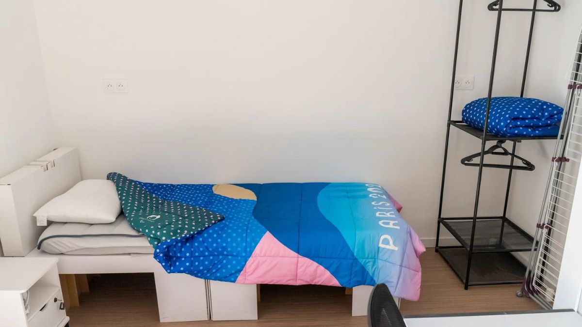 Olimpiadi Parigi letti cartone
