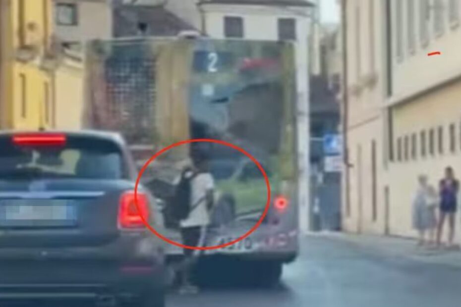 Vicenza autobus si lancia video