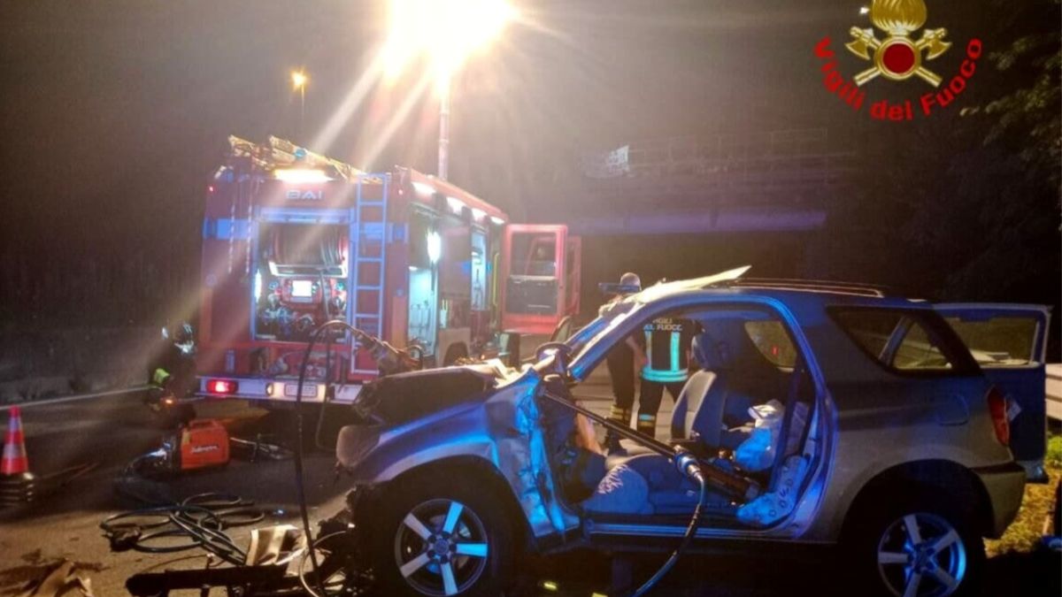 auto contromano Milano Meda
