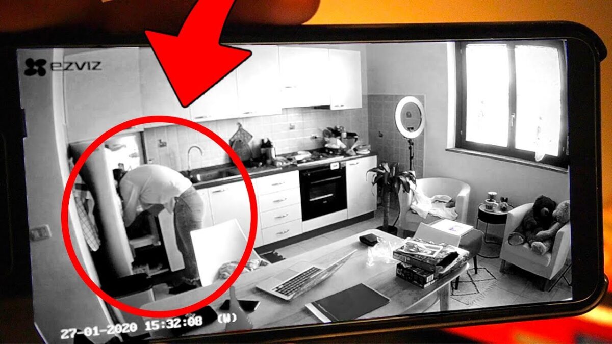 Airbnb telecamere nascoste