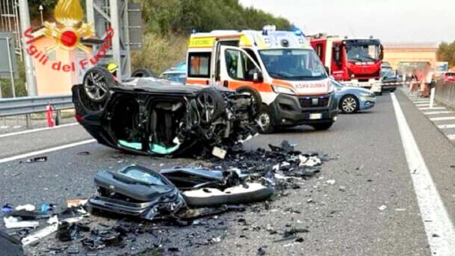 Anziano contromano in autostrada, terribile schianto: due morti. Chi sono - The Social Post