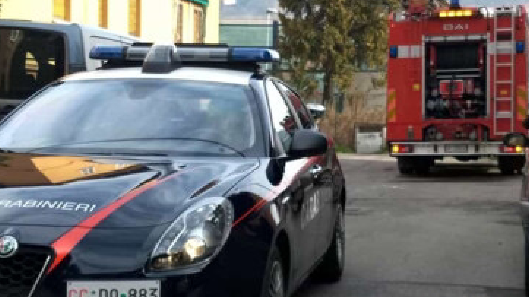 Concordia: disastro sfiorato durante una grigliata, incendio domato dai Vigili del Fuoco Concordia: disastro sfiorato durante una grigliata, incendio domato dai Vigili del Fuoco