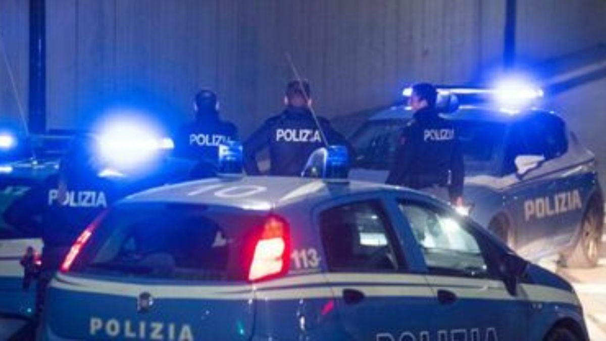 Roma uomo ucciso coltellate