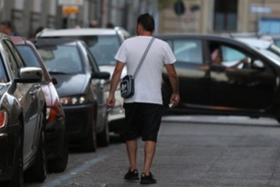 parcheggiatore abusivo guadagno esentasse