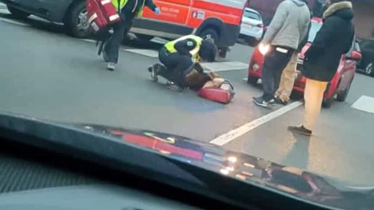 Milano bambino travolto strisce