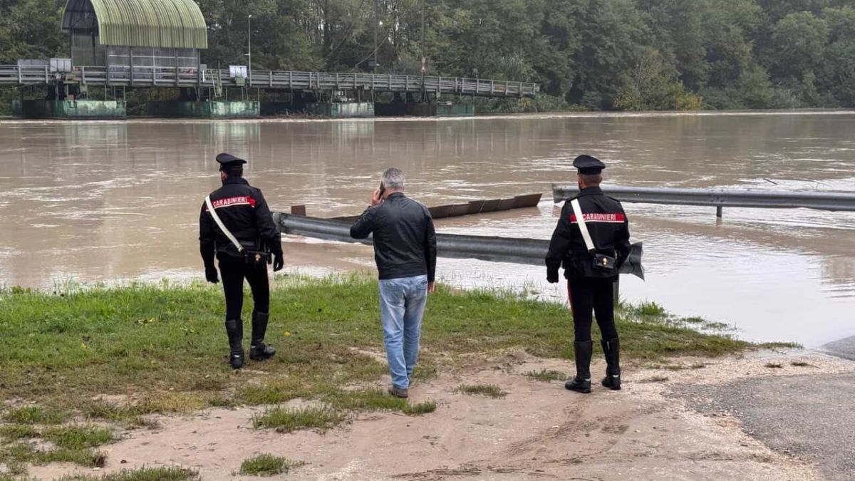 uomo cade nel Piave