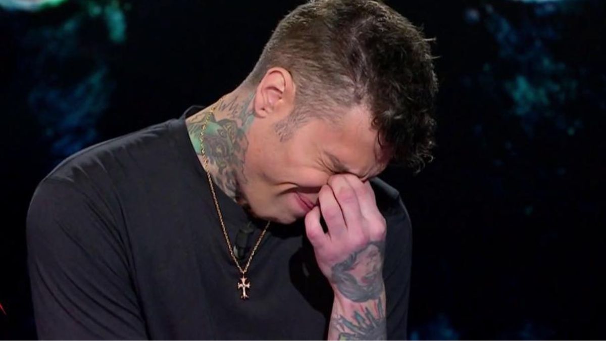 Fedez sparito social compleanno