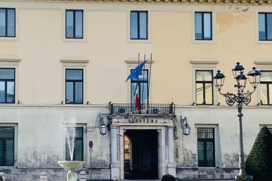 Caserta insultano compagno disabile