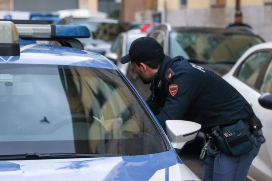 Firenze 13enne ascia scuola