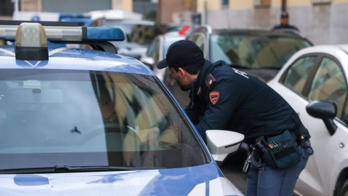 Firenze 13enne ascia scuola