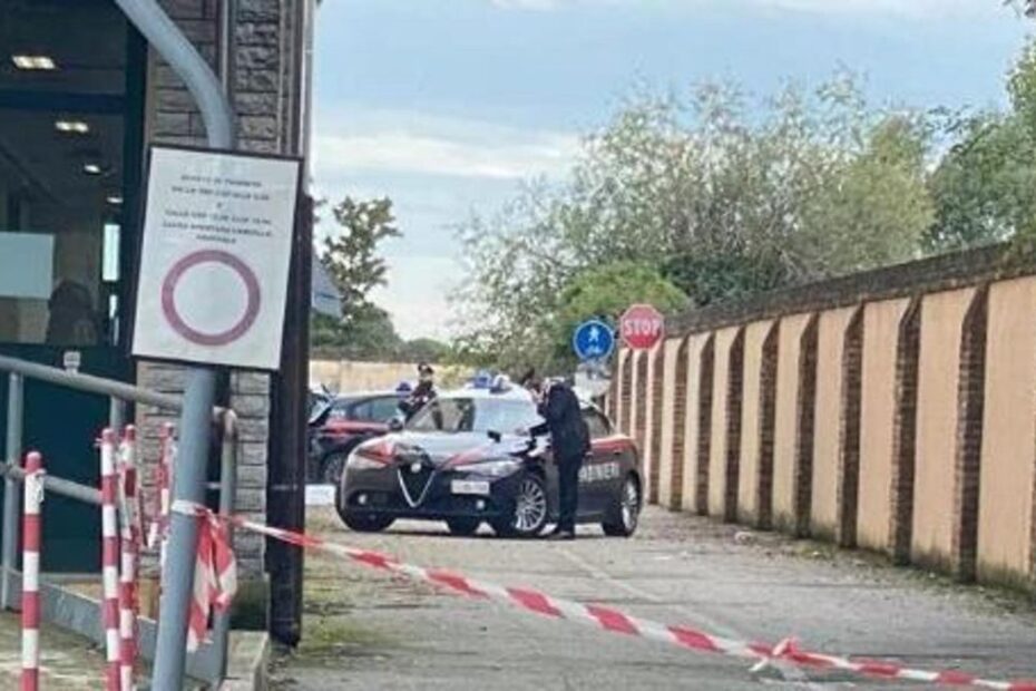 studentessa precipita scuola muore