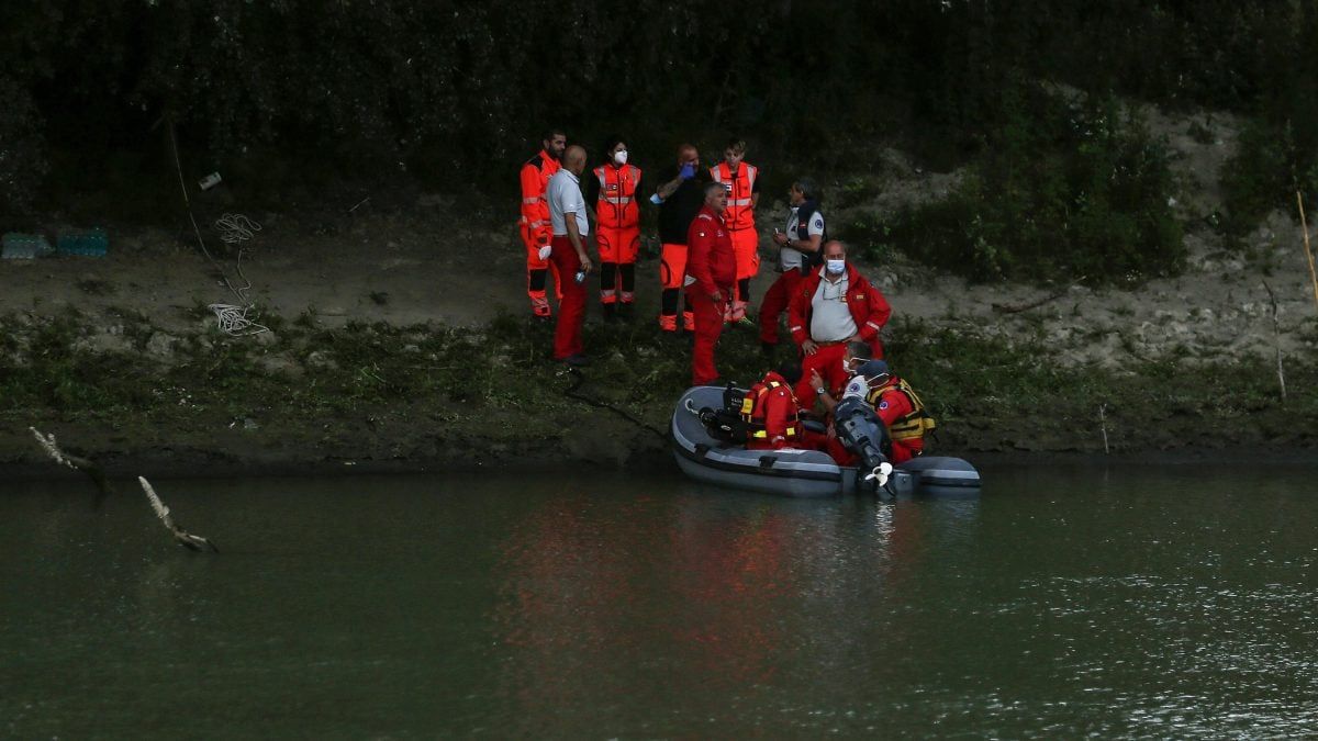 trovato cadavere lago Como