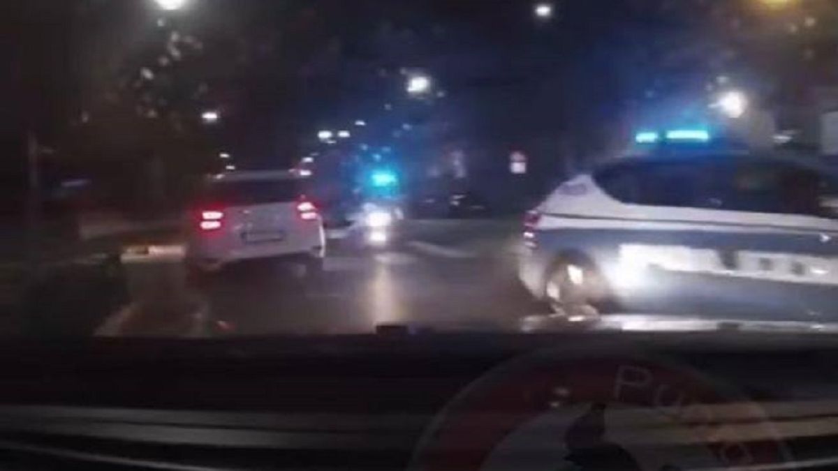 nuovo inseguimento Corvetto polizia