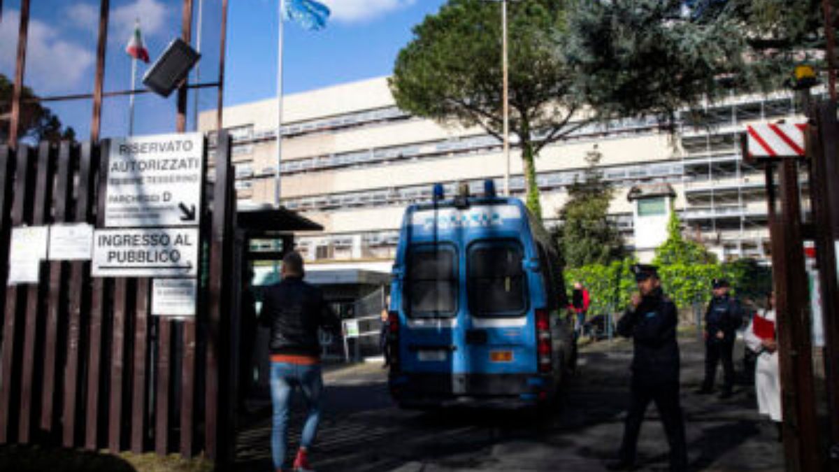 vittima stalking mano accusato