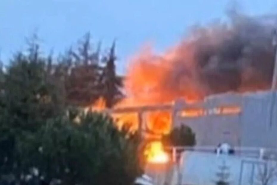 esplosione fabbrica Turchia morti