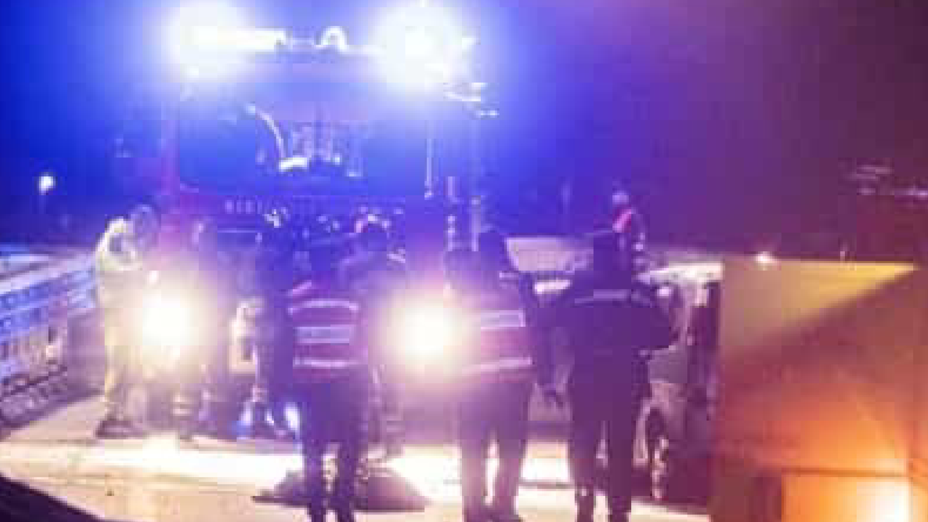 Tragico schianto in autostrada tra un camion e tre automobili: 2 morti ...