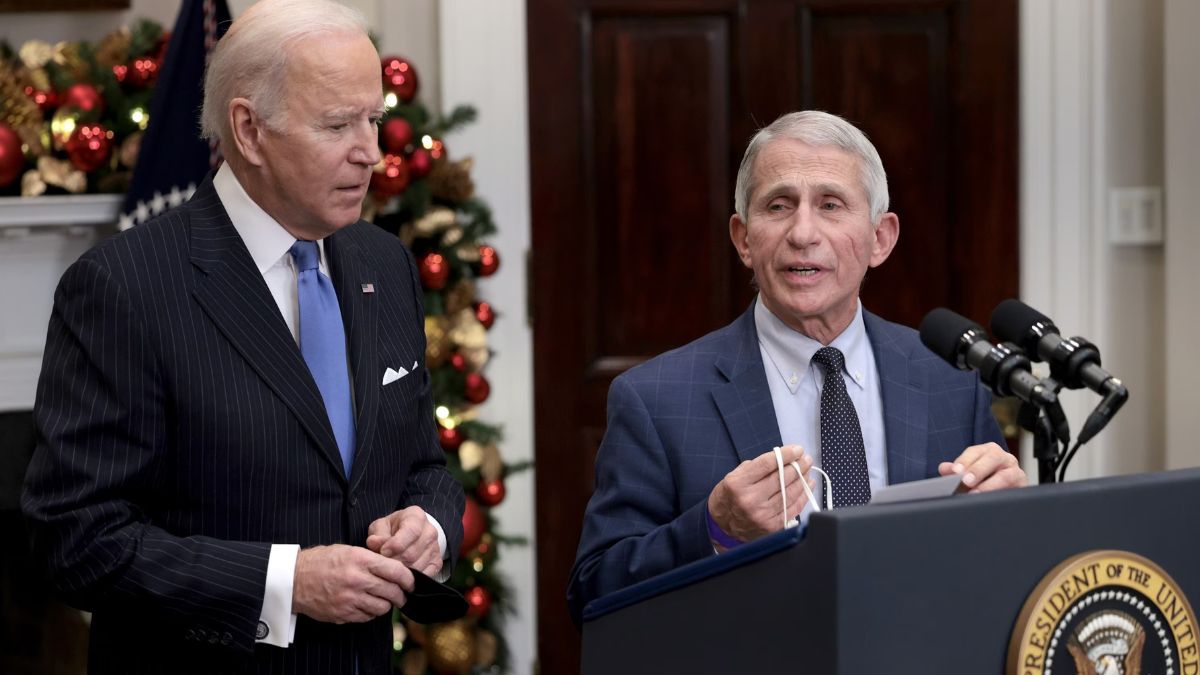 Biden grazia Fauci Covid