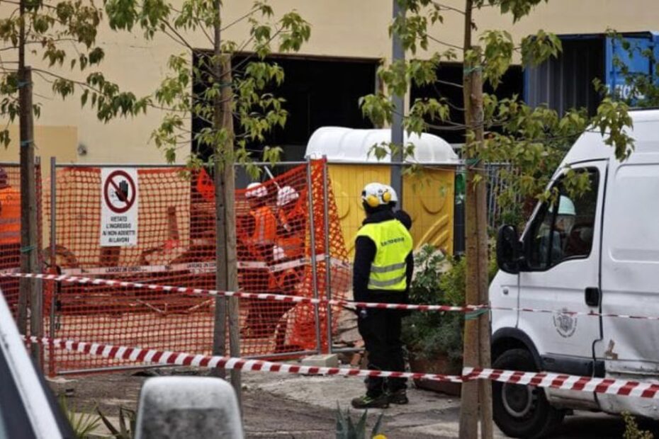 morto operaio gru Bari