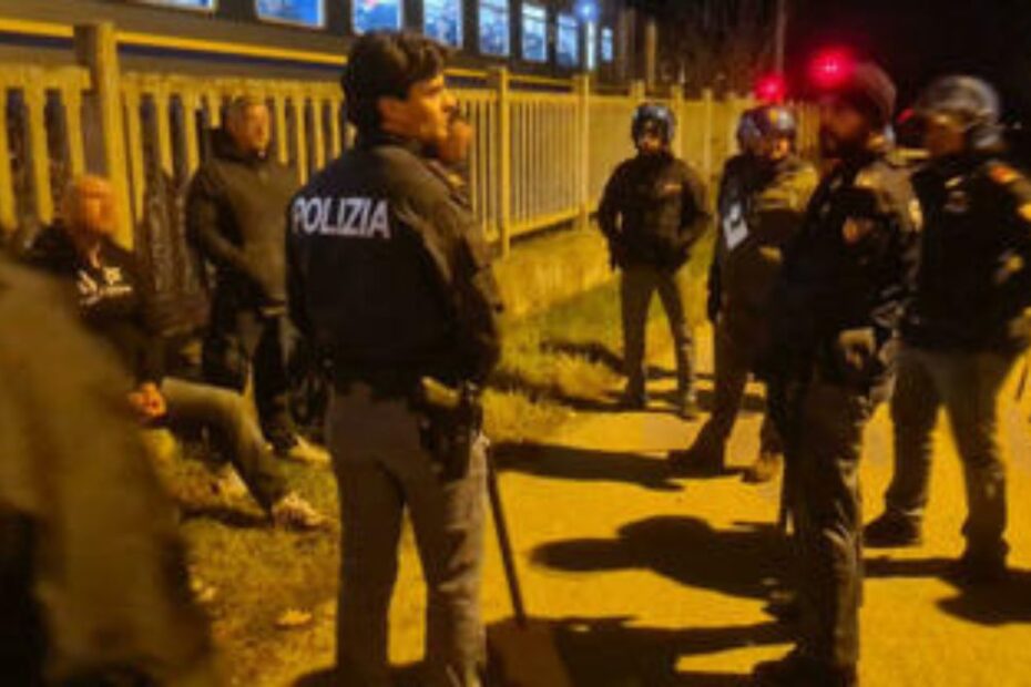 treno tifosi Venezia arrestati