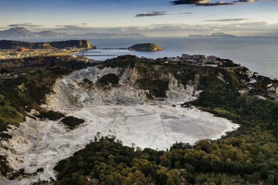 Campi Flegrei scosse potenti