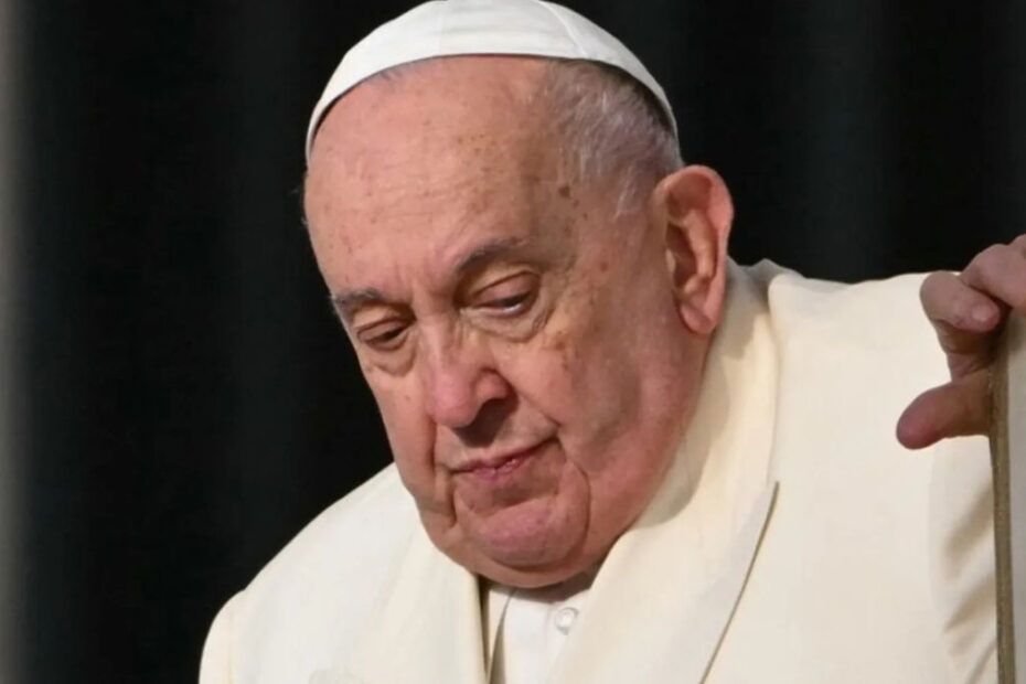 Papa Francesco reazione terapia