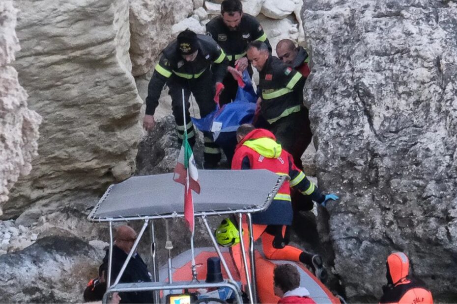 Cagliari ragazza cade mare muore