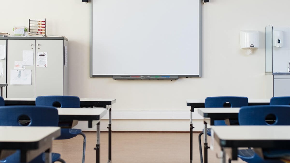 scuole chiuse domani allerta meteo