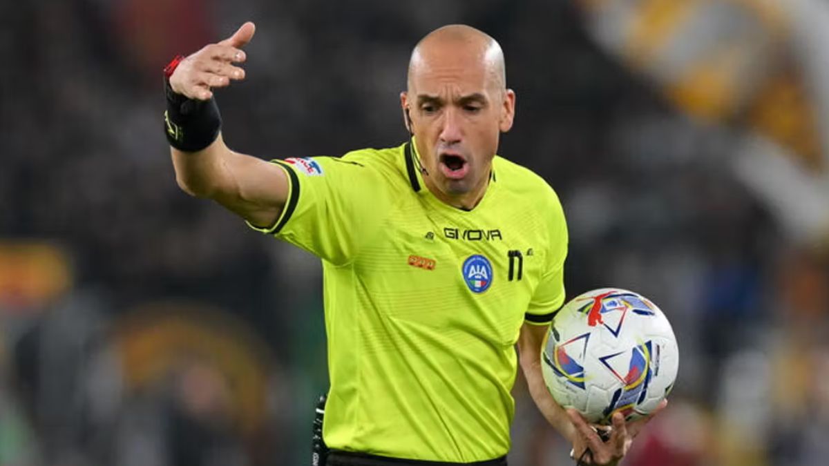 Inter Roma, il contatto Ndicka Bisseck era rigore e andava dato anche senza Var: l’arbitro Fabbri verrà messo “a riposo” Inter Roma, il contatto Ndicka Bisseck era rigore e andava dato anche senza Var: l’arbitro Fabbri verrà messo “a riposo”