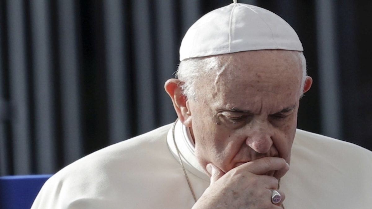 Papa Francesco da Thesocialpost.it Papa Francesco il successore Risponde l’intelligenza artificiale sarà proprio lui Un italiano