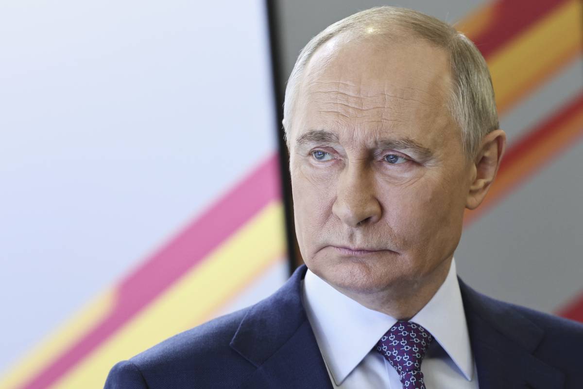 “Non vi conviene”. Ucraina, la Russia gela il mondo così: dura replica di Mosca sull’ultimatum